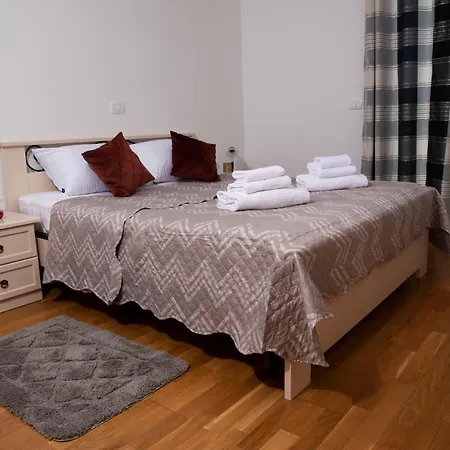Casa Brina בית נופש *